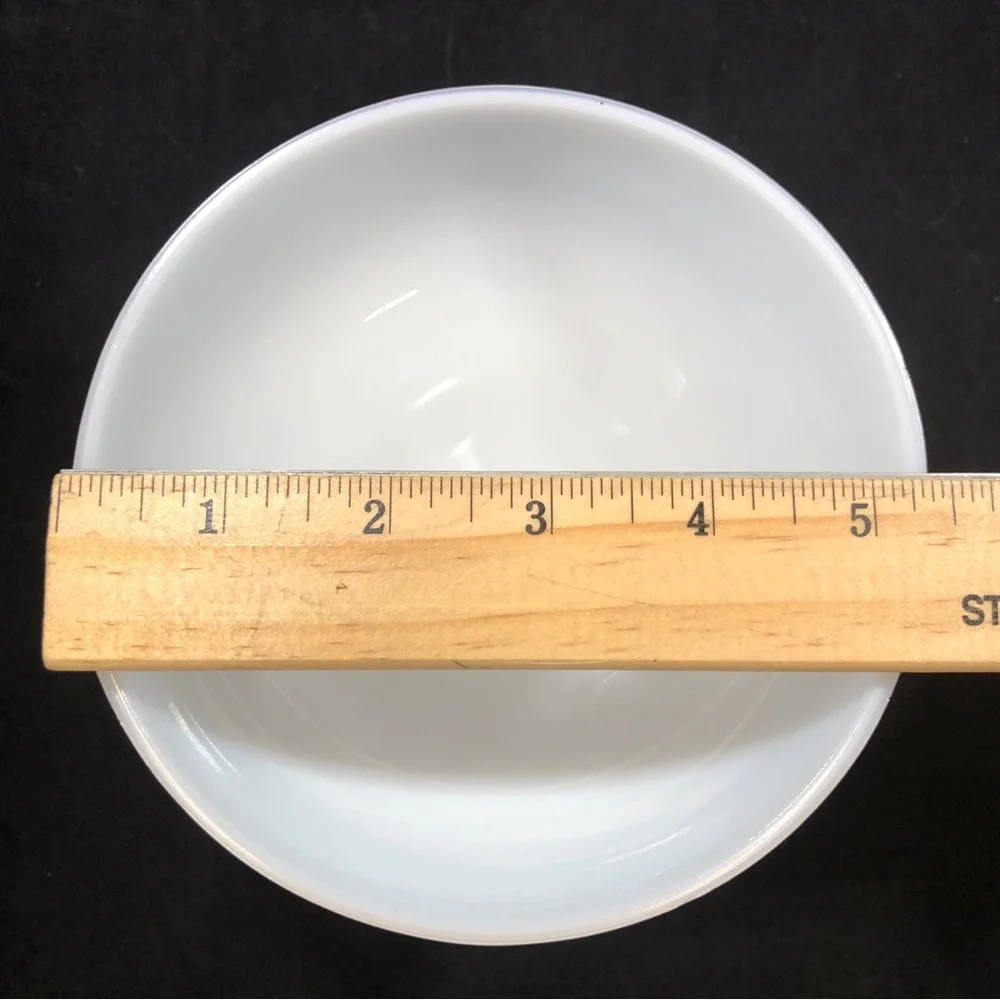 3 MILK GLASS PEDESTAL BOWLS/CANDY DISHES. 2 ROUND BOTTOM/1 SQUARE BOTTOM - Picture 6 of 13